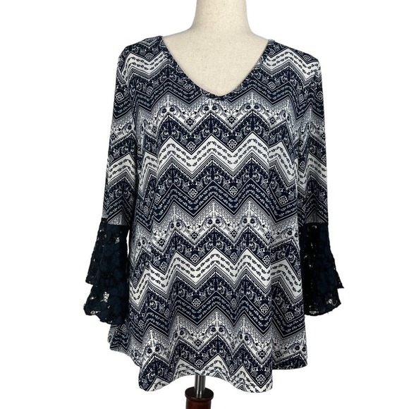 STEM & VINE CHEVRON GEO PRINT 3/4 BELL SLEEVES V-NECK BLOUSE MULTI‎ LARGE EUC - Picture 1 of 14